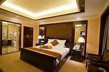Zunyi Forest Hotel Zunyi ภายนอก รูปภาพ